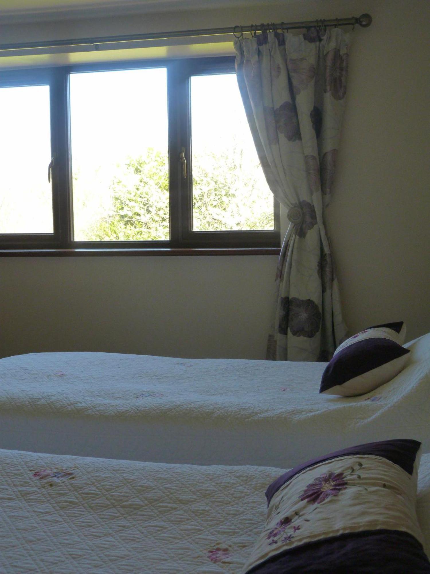 Cameley Lodge - Self Catering Temple Cloud Bagian luar foto