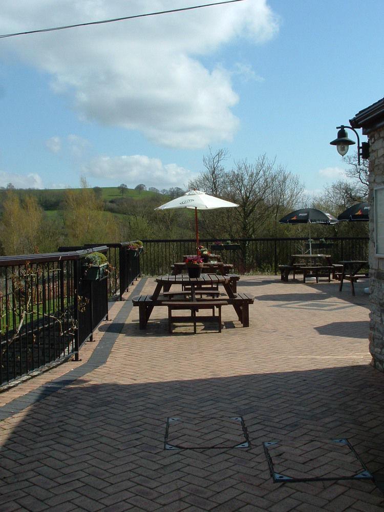 Cameley Lodge - Self Catering Temple Cloud Bagian luar foto