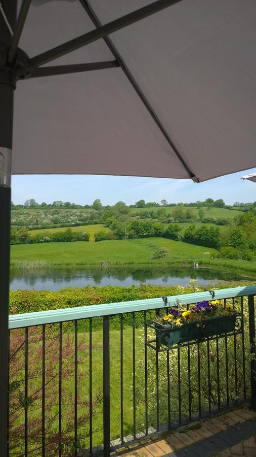Cameley Lodge - Self Catering Temple Cloud Bagian luar foto