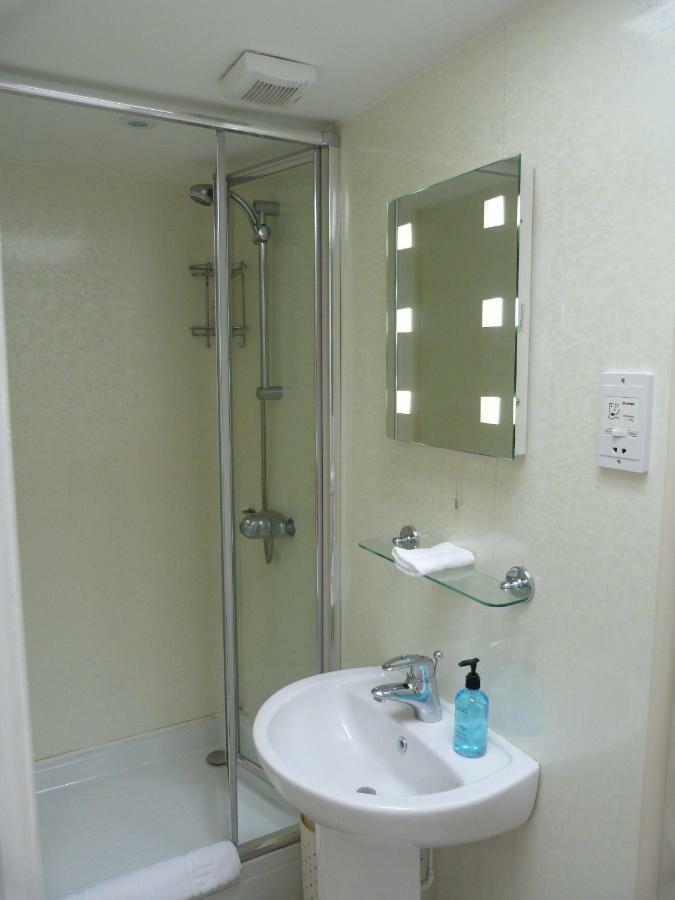 Cameley Lodge - Self Catering Temple Cloud Bagian luar foto